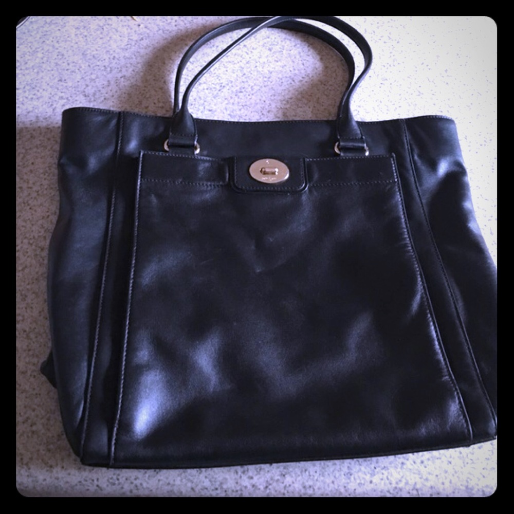 ♠️KATE SPADE LARGE LEATHER TOTE♠️