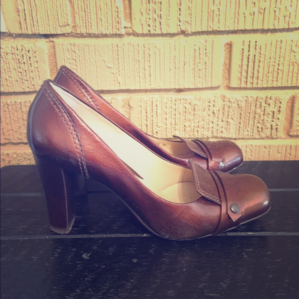 Cole Haan copper heels