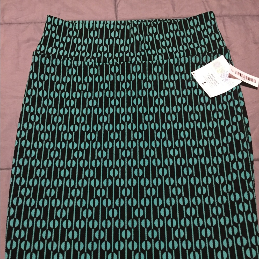 Great fall colors Lularoe Cassie