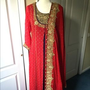 ❗️MEGA SALE❗️Pakistani/Indian Women's Bridal Dress