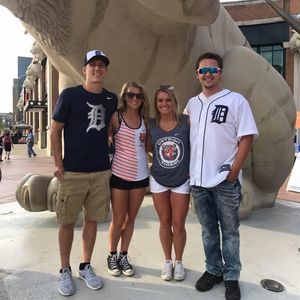 Meet your Posher, Allie