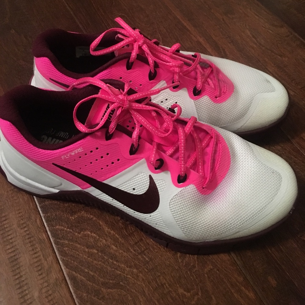 Nike metcon 2-women's size 8