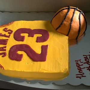 Meet your Posher, Monique