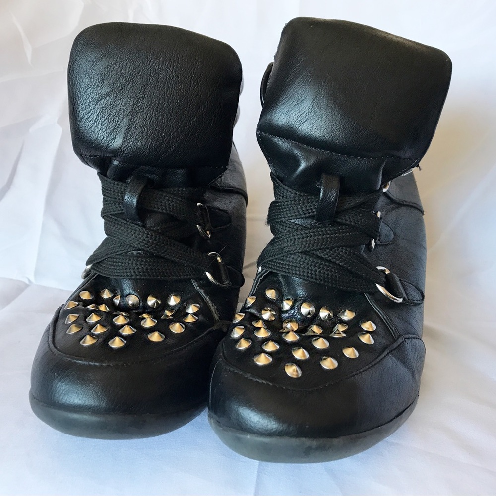 FOREVER 21 Black Studded Wedge Sneakers