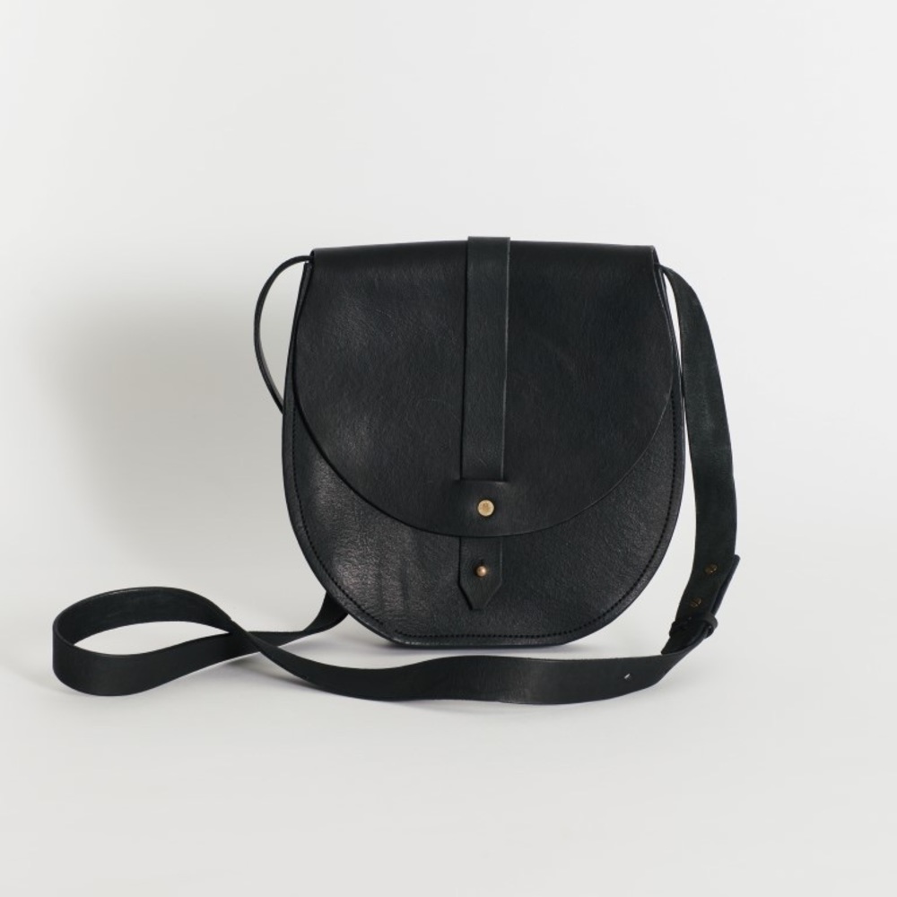 Tribe Alive Leather Roundie Saddle Bag. New.