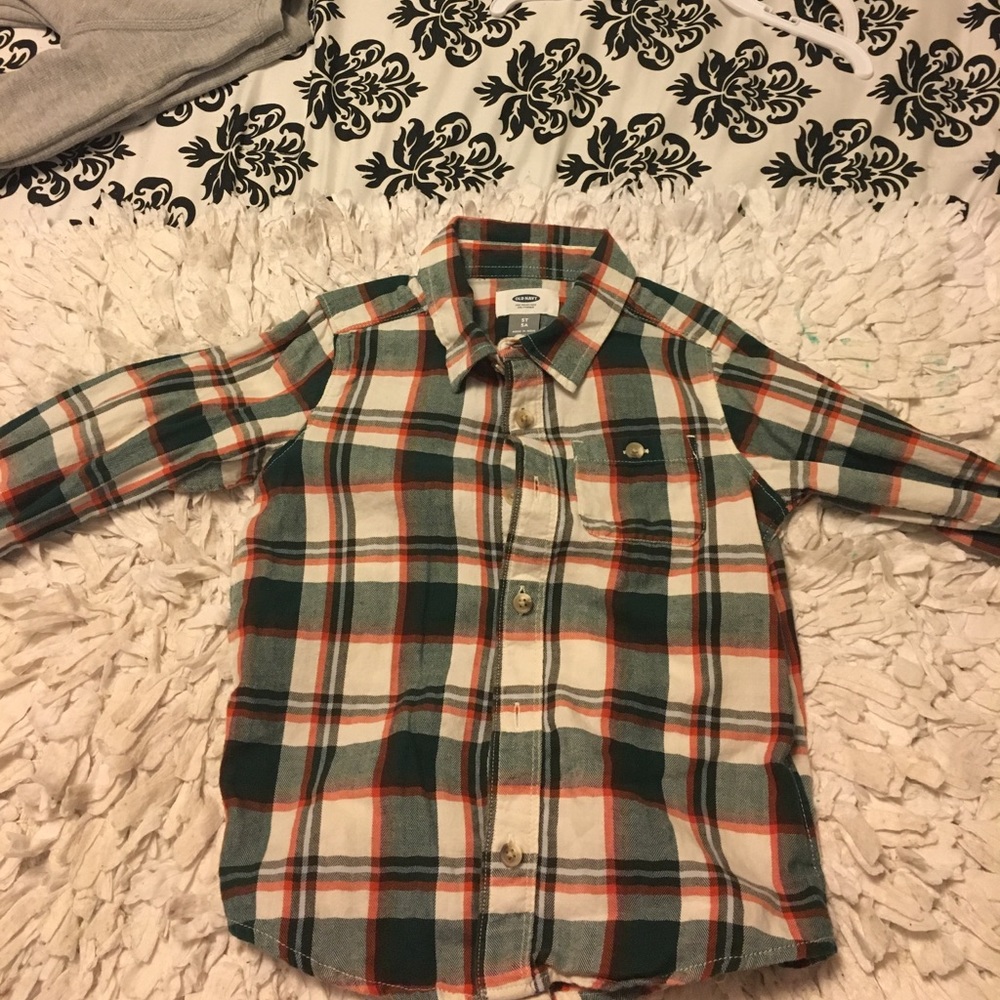 Old Navy 5T long sleeve flannel button up...