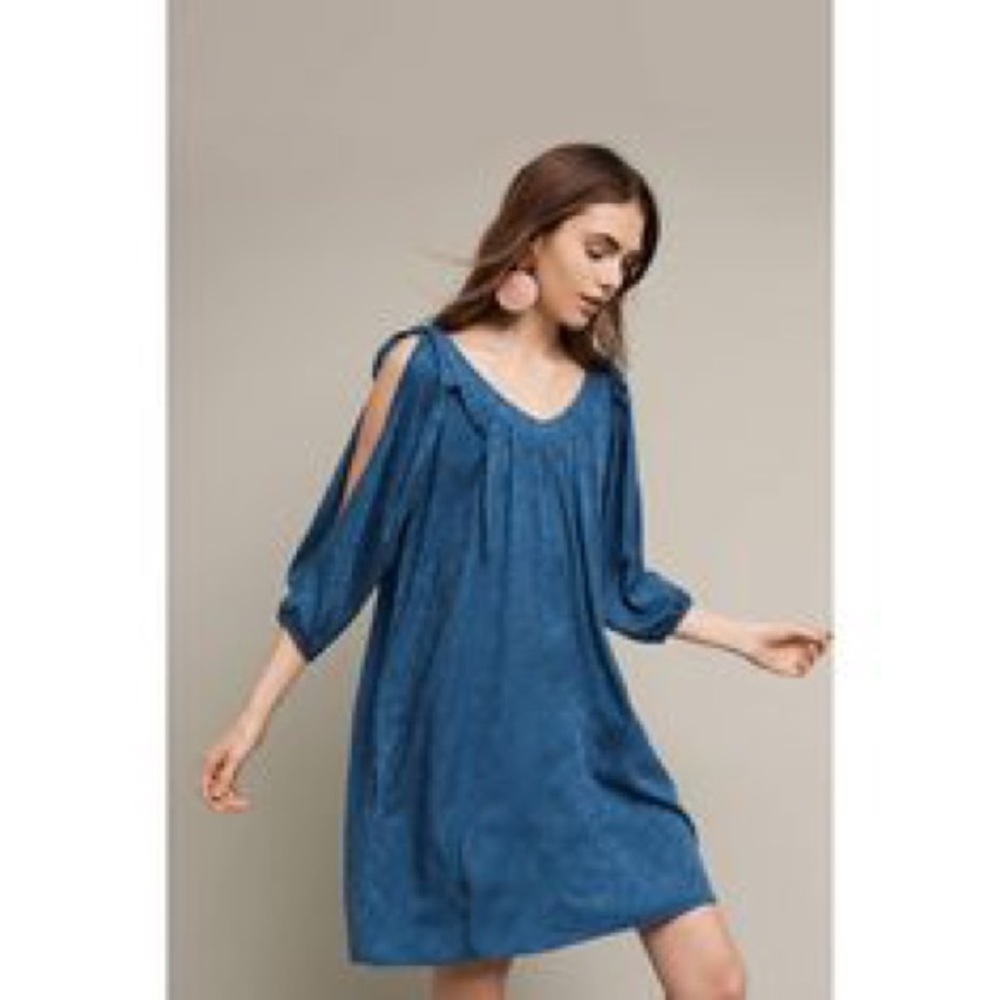 Anthropologie blue jacquard open sleeved dress