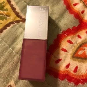 Clinique travel lipstick Sugar Plum