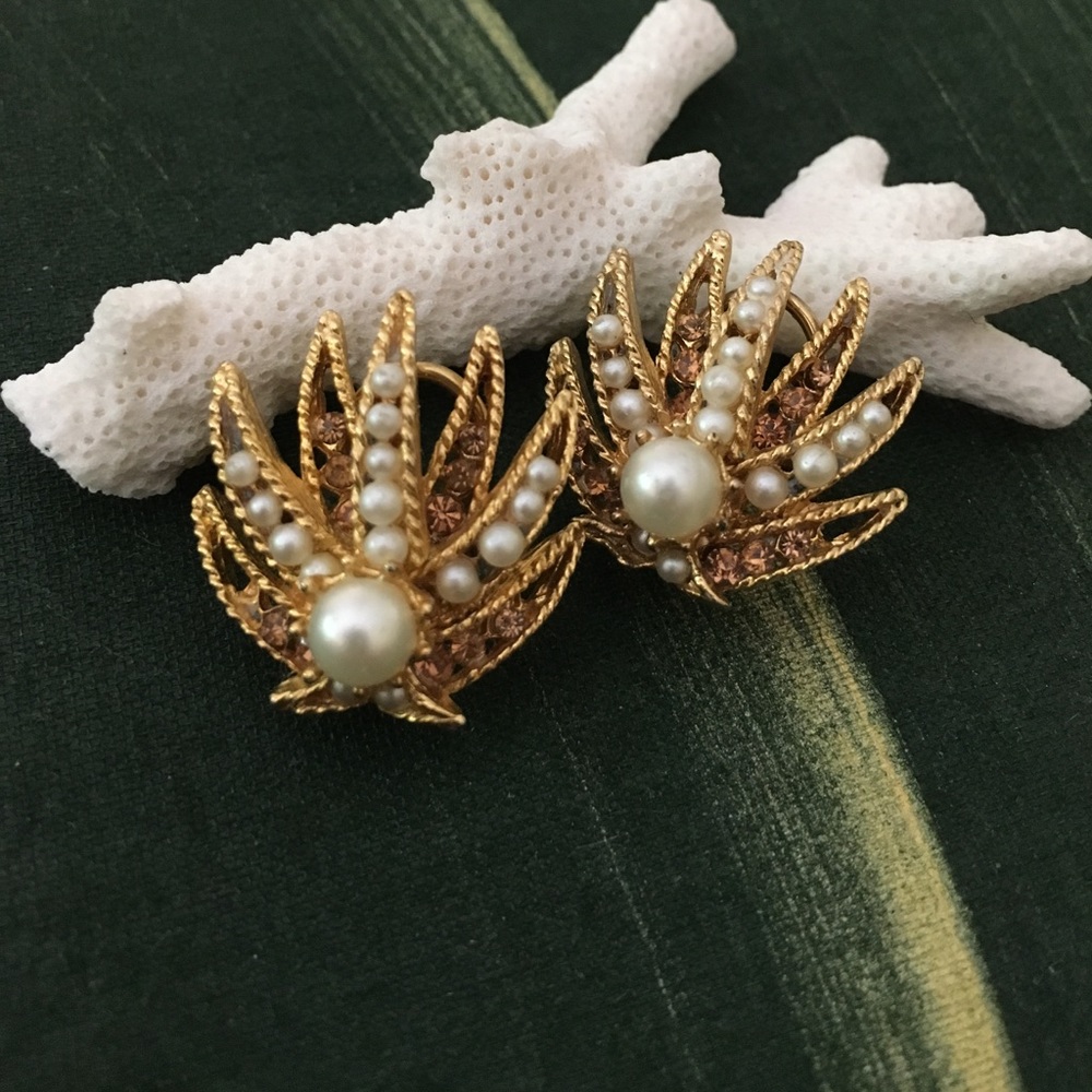 BSK Vintage Pearl and Rhinestone Earrings