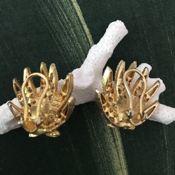 BSK Vintage Pearl and Rhinestone Earrings - Picture 2 of 3