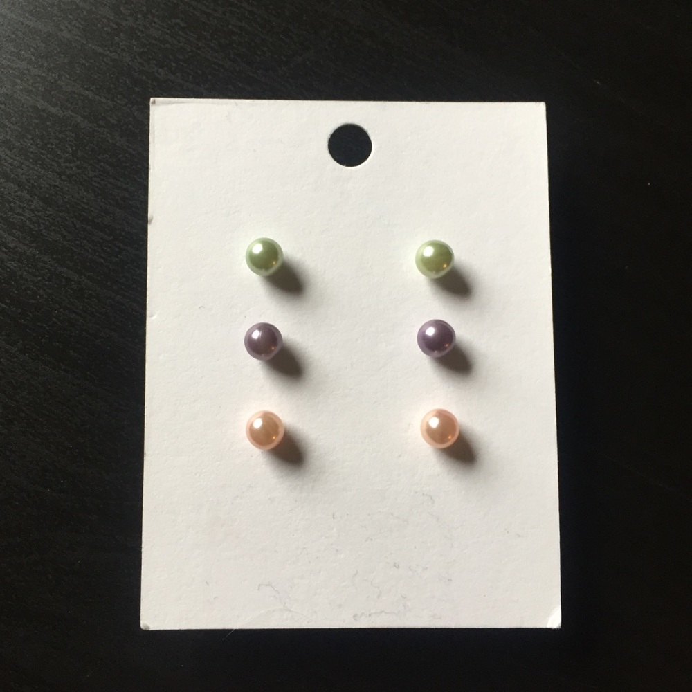 3 Pairs Pastel Stud Earrings