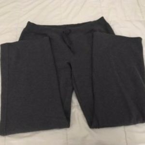 Champion charcoal gray sweatpants with drawstring