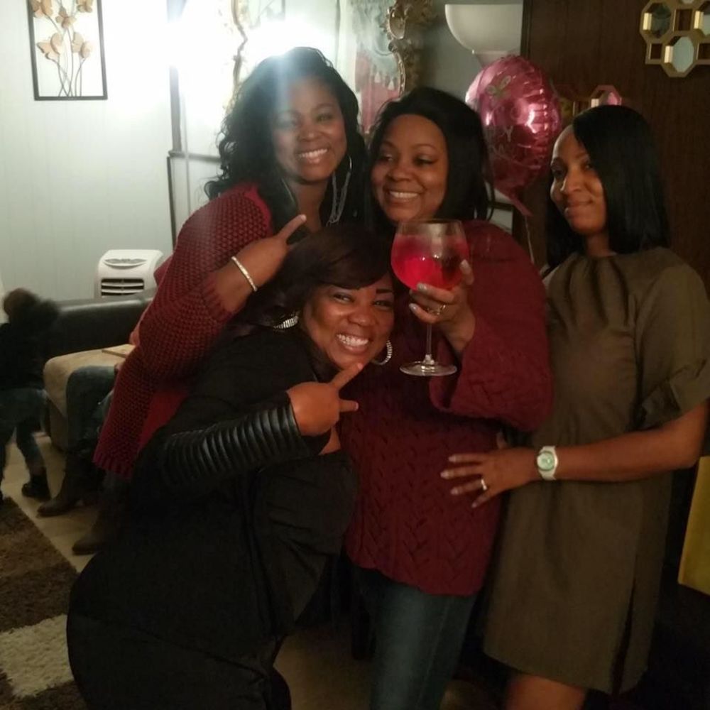 Meet your Posher, Samira