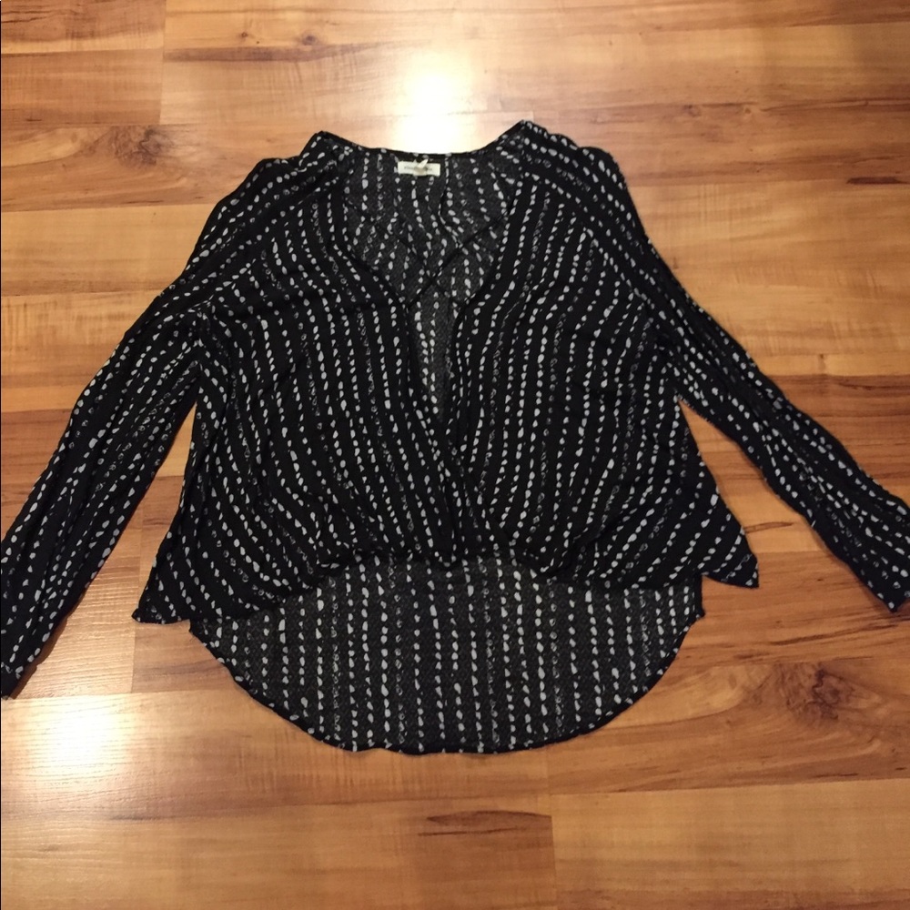 Urban outfitters black and white speckled top