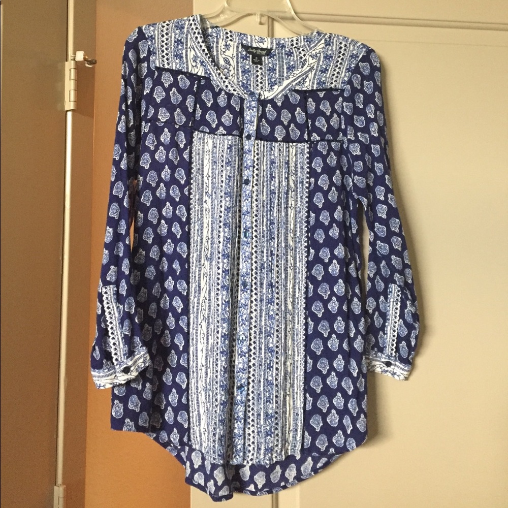 Lucky Brand button up shirt