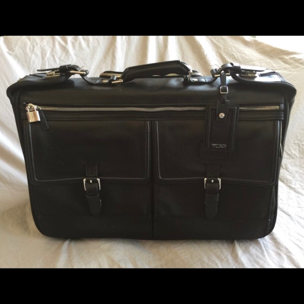 Tumi Bedford - Woodsbridge Carry-On Garment Bag