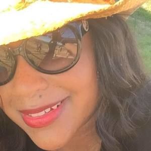 Meet your Posher, Candace