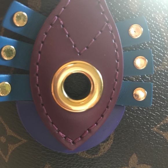 Louis Vuitton Totem Limited Edition Neverfull MM - Picture 4 of 13