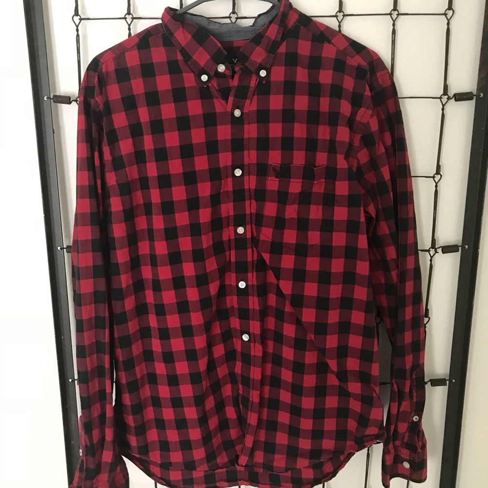 Men’s American Eagle Plaid Buttondown
