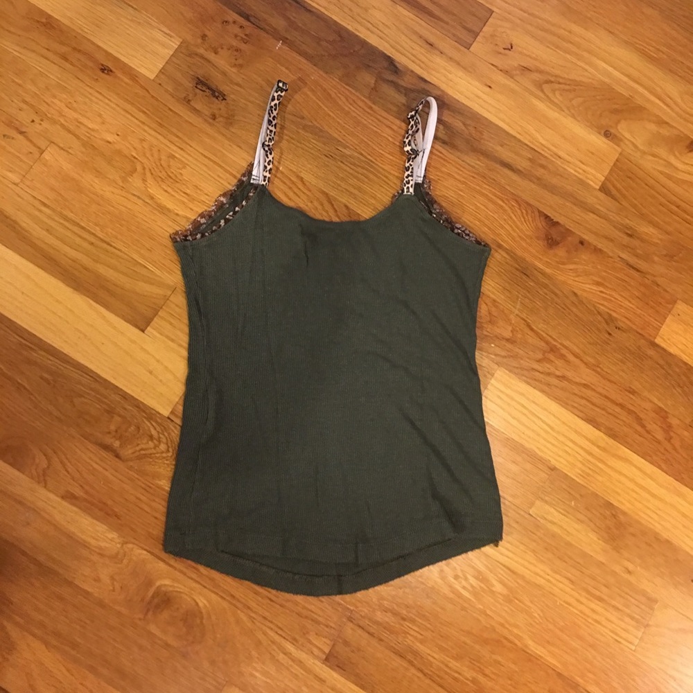 Green blouse - Picture 3 of 3