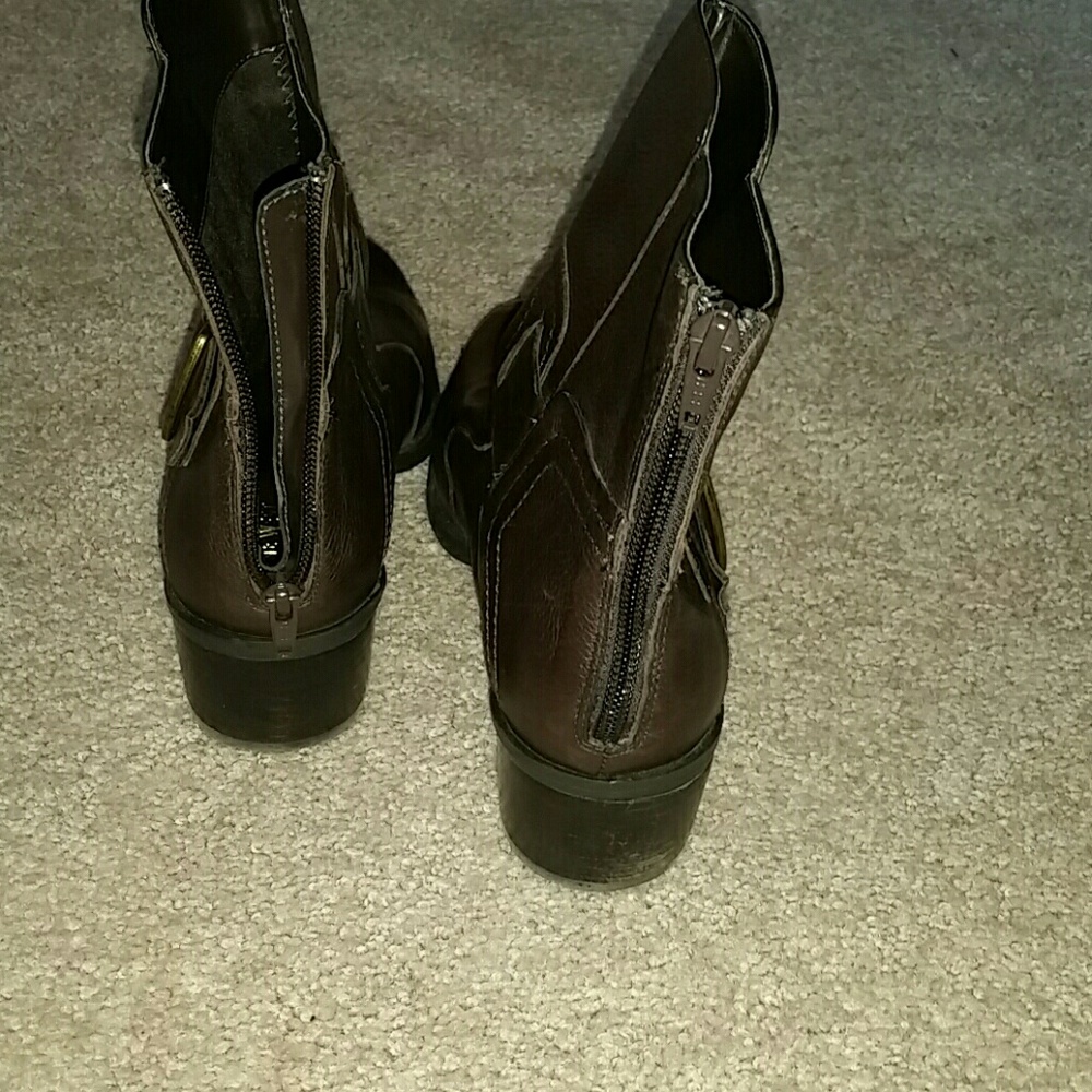 booties - Picture 3 of 3