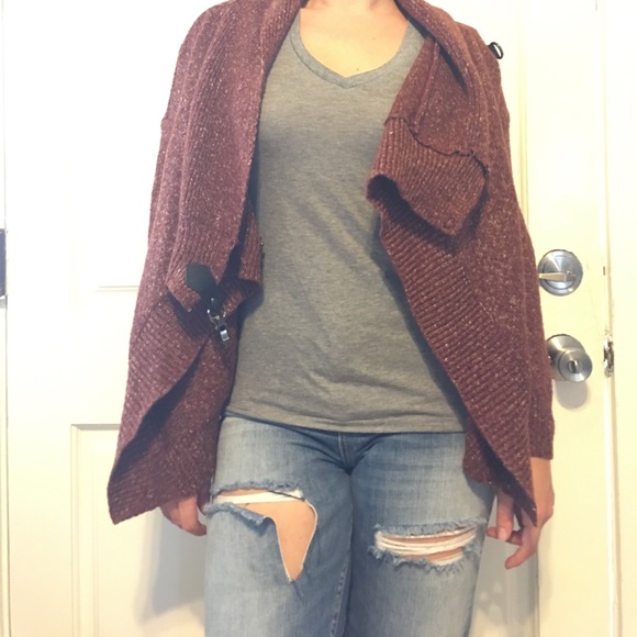 Burgundy Draped Sweater - Picture 3 of 5