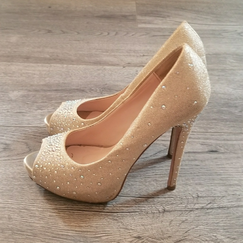 Beautiful crystal heels in great condition