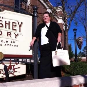 Meet your Posher, Cheryl