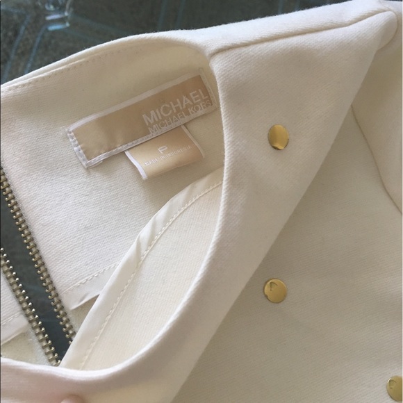 ✨Michael Kors Cream Top W/ Gold Stud Detail✨ - Picture 5 of 6