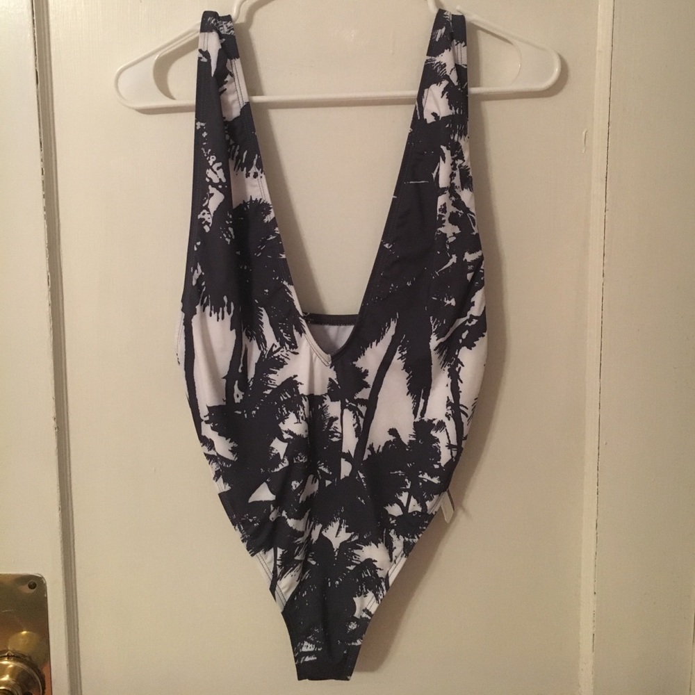 One piece bathing suit