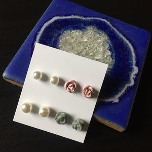 Flower Earring Set