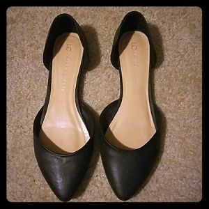LC Lauren Conrad Black Pointed Toe Flats