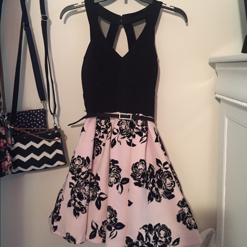 Light Pink Rose Homecoming Dress