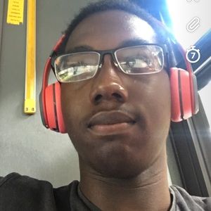 Meet your Posher, Brandon