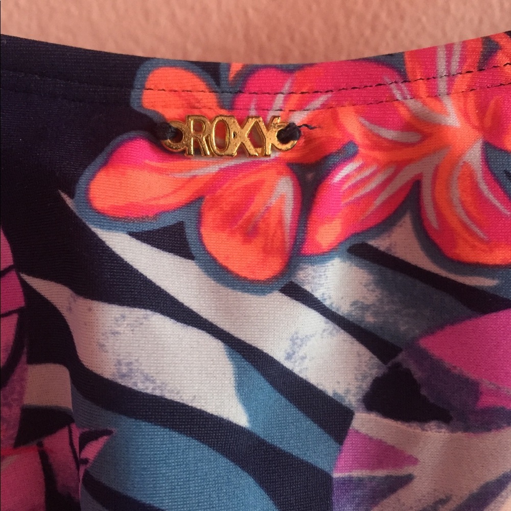 Roxy flutter bikini top - Picture 4 of 5