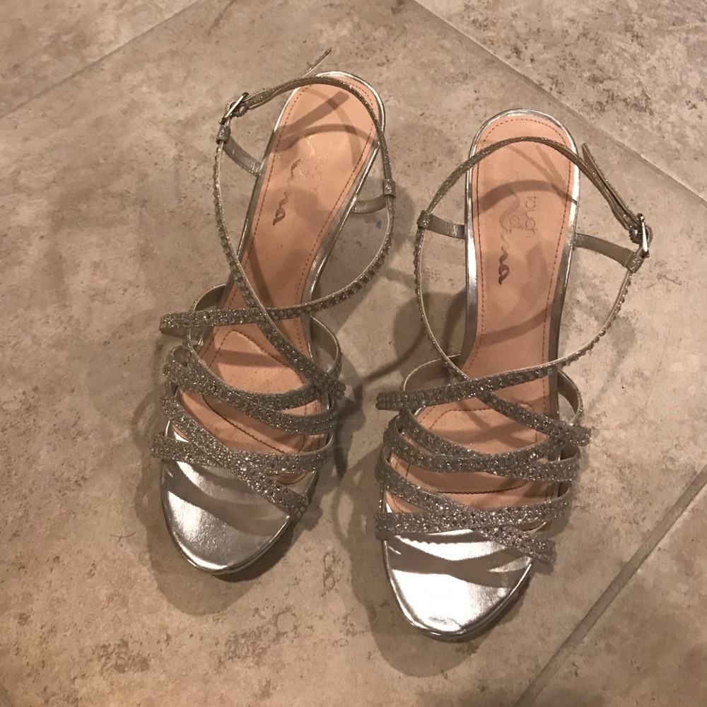 Touch of nina sparkly party heels