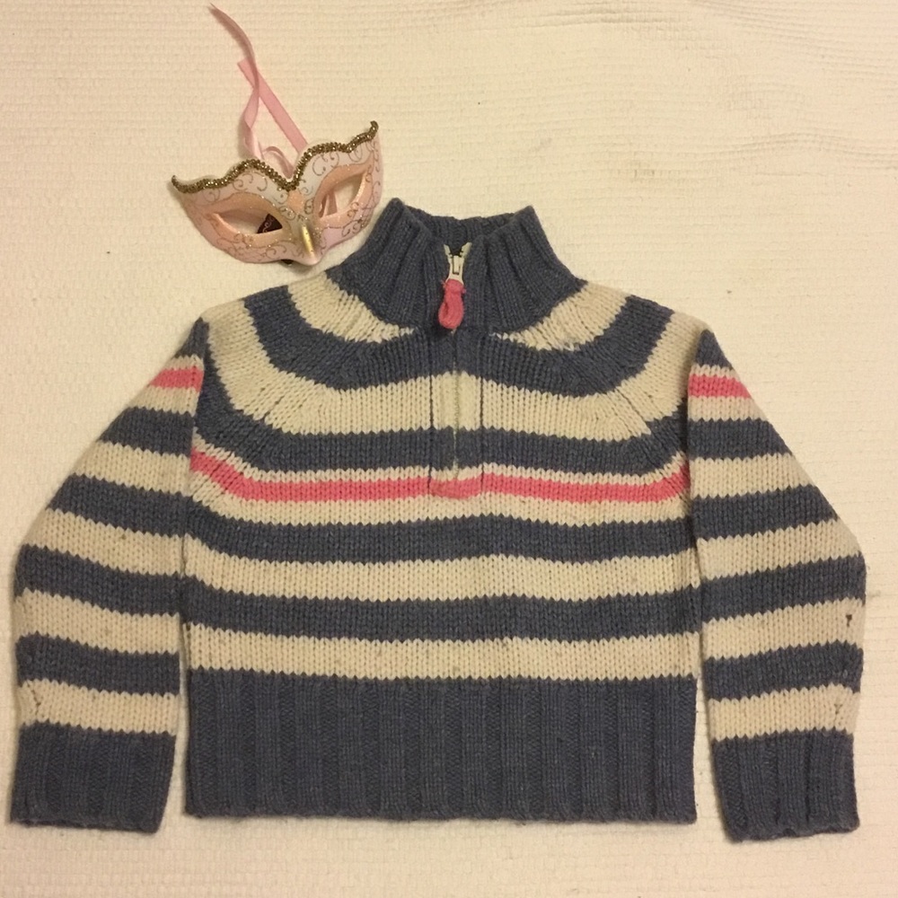 Beautiful heavy winter sweater made in Italy.