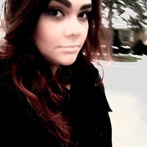 Meet your Posher, Caitlyn