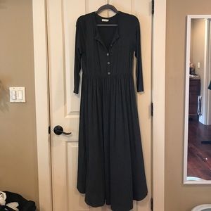 Piper & Scoot Tirra Dress- charcoal large midi