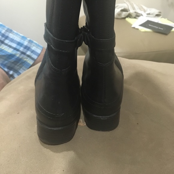 Shoes - Picture 3 of 5