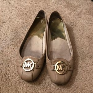Michael Kors flats
