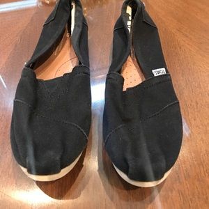 TOMS
