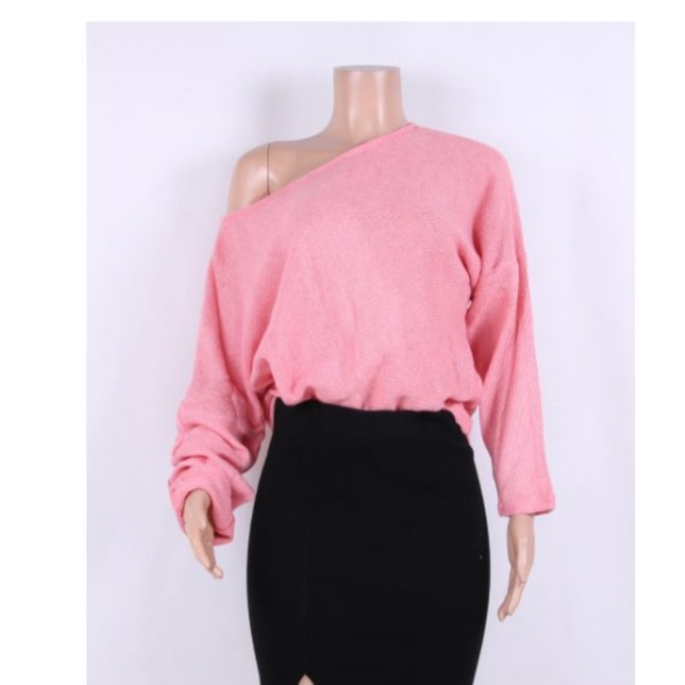 Millennial Pink Off Shoulder Sweater Shirt *Last 1 - Picture 3 of 7