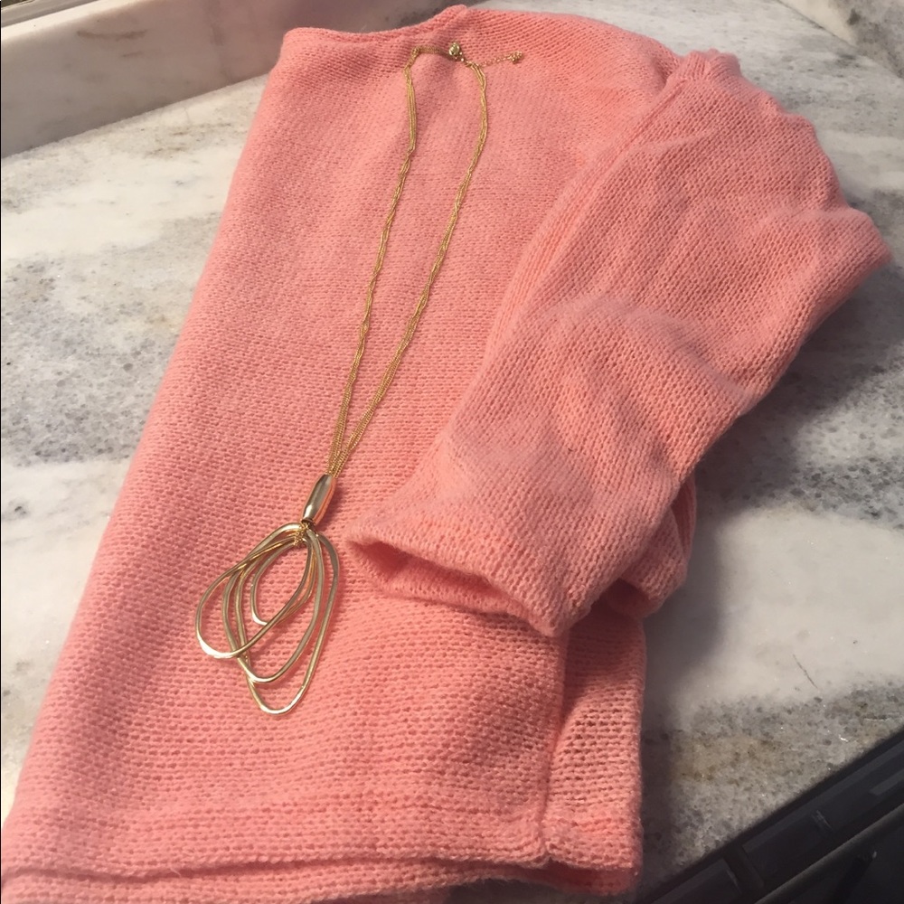 Millennial Pink Off Shoulder Sweater Shirt *Last 1 - Picture 7 of 7