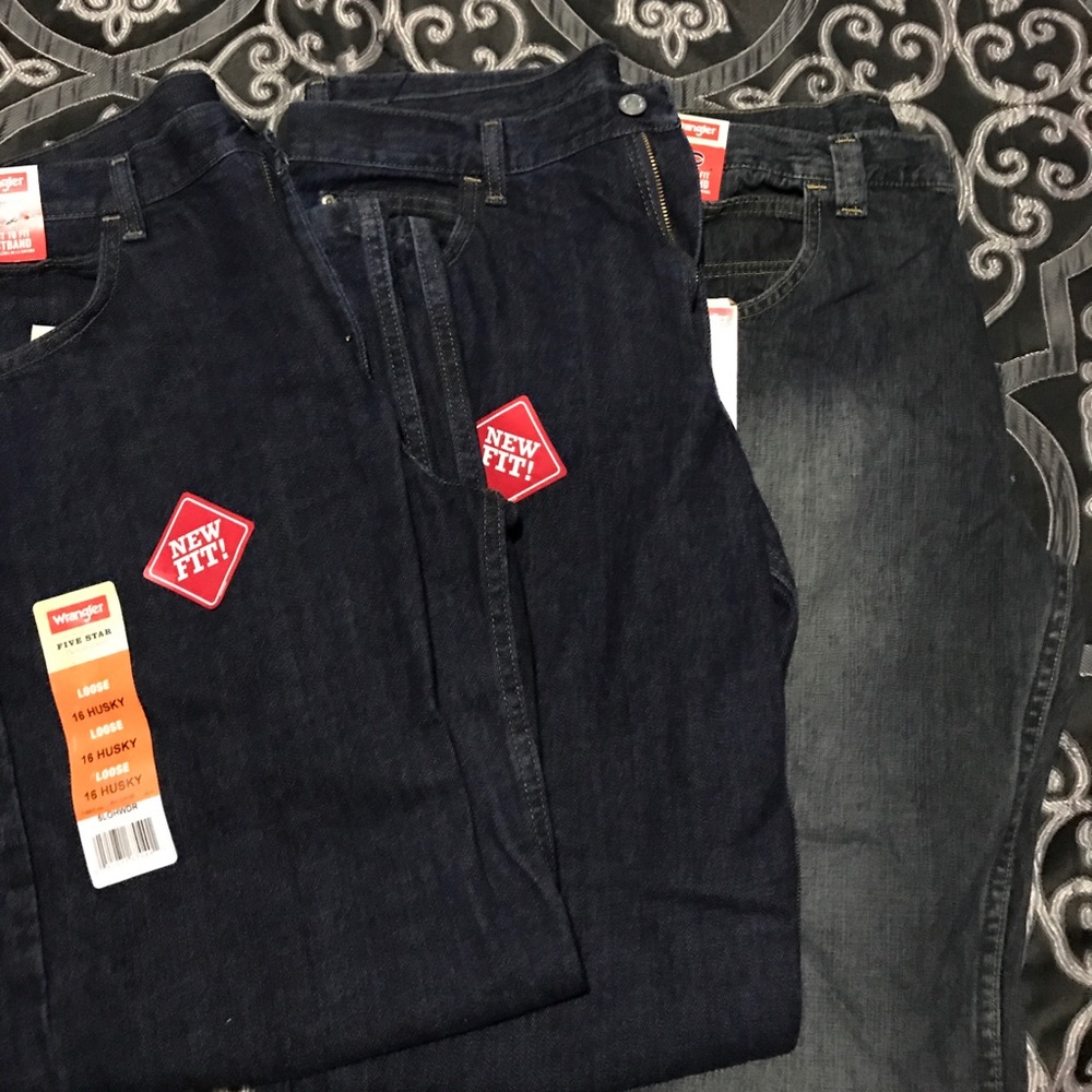 Boys wrangler 3 pairs Feel free to make offer