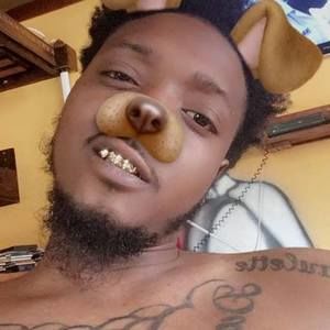 Meet your Posher, Fernandez