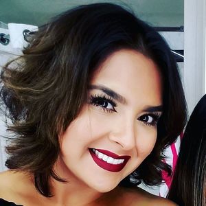 Meet your Posher, Eva