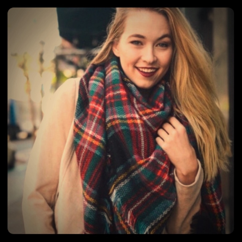 WILA Square Plaid Blanket Scarf 🍁🍂🍁💚🖤