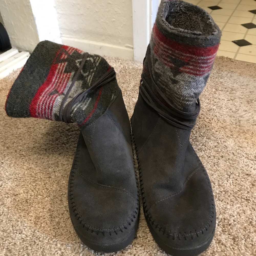 Toms Suede Aztec Boots