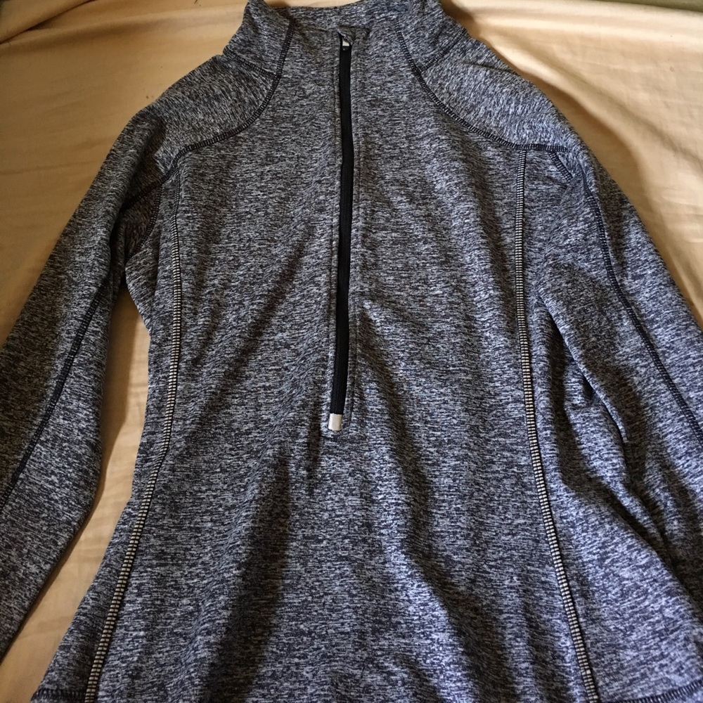 Athleta Sweater 💙